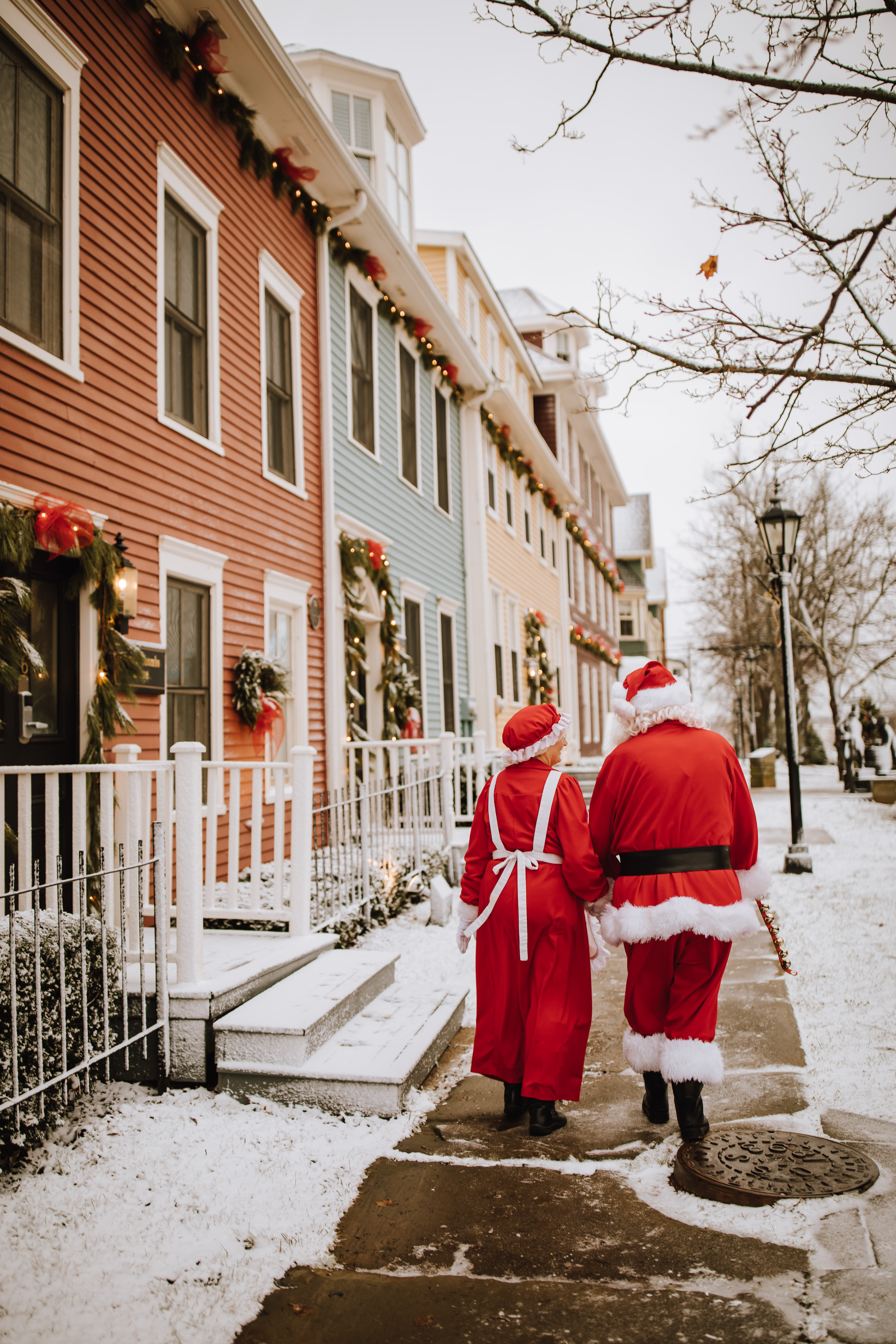 PEI Festive Getaway (Charlottetown Christmas Festival and the Hot ...